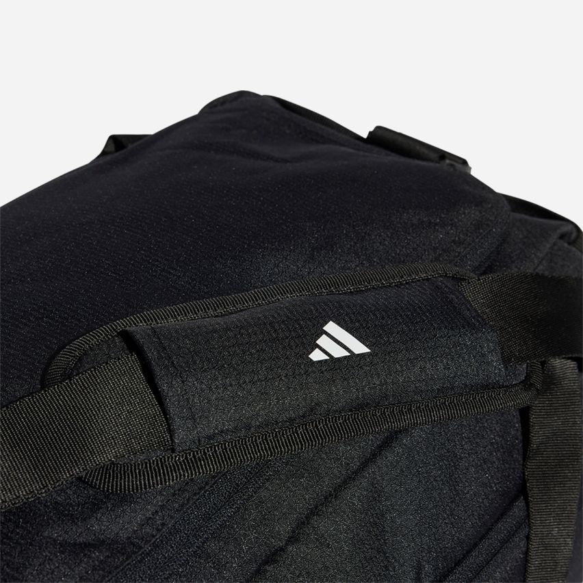 Adidas Essentials 3-Streifen Duffelbag schwarz (30L)