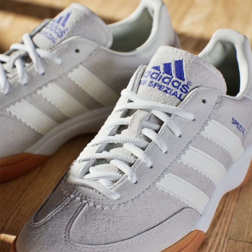 Adidas HB Spezial off white/lucid blue