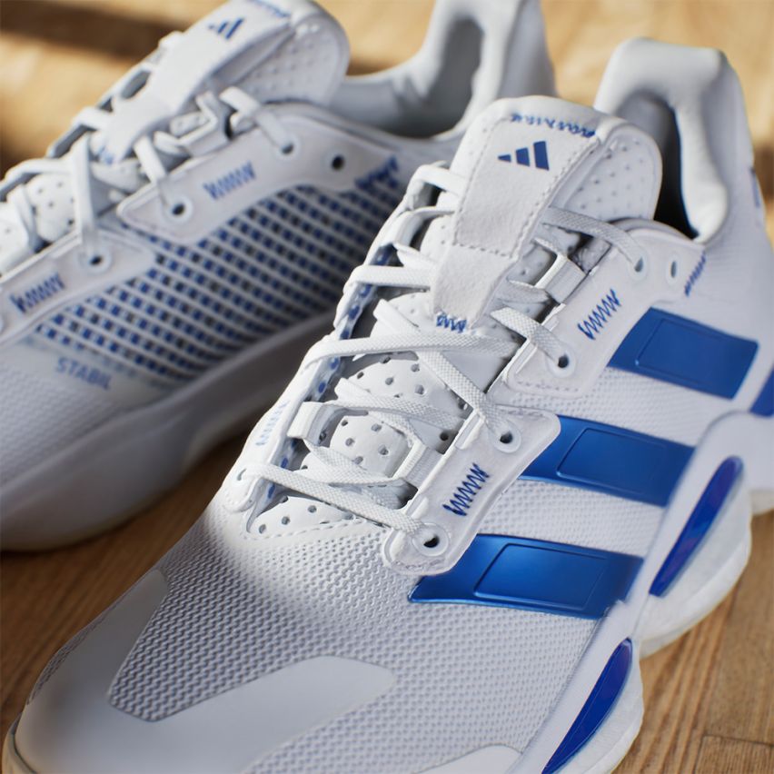 Adidas Stabil 16 cloud white/royal blue