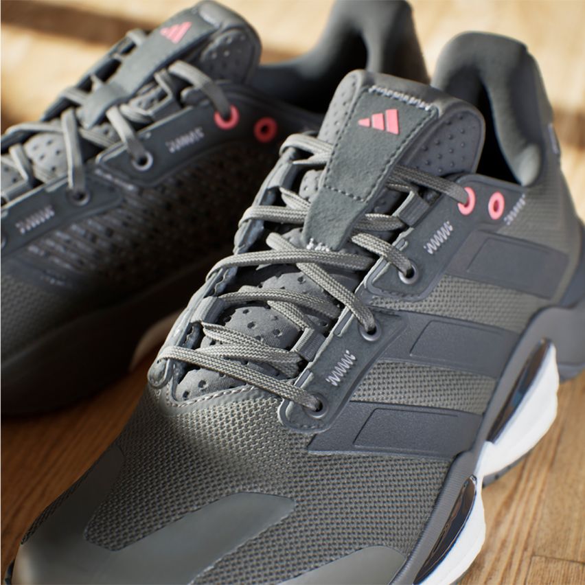 Adidas Stabil 16 shadow olive/core black