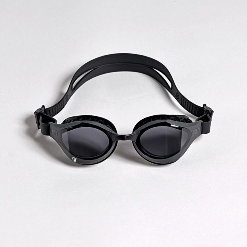 Arena Schwimmbrille Air-Bold Swipe smoke/smoke/black