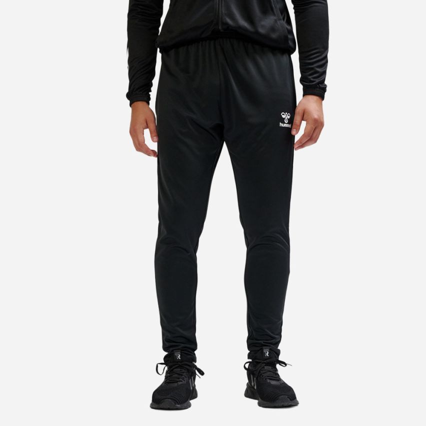 Hummel hmlESSENTIAL Trainerhosen schwarz