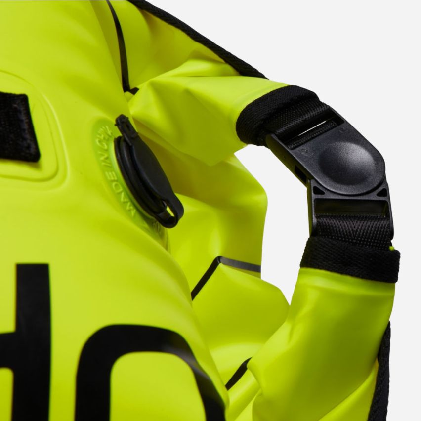 Speedo Tow float Trockenbeutel-Schwimmboje gelb