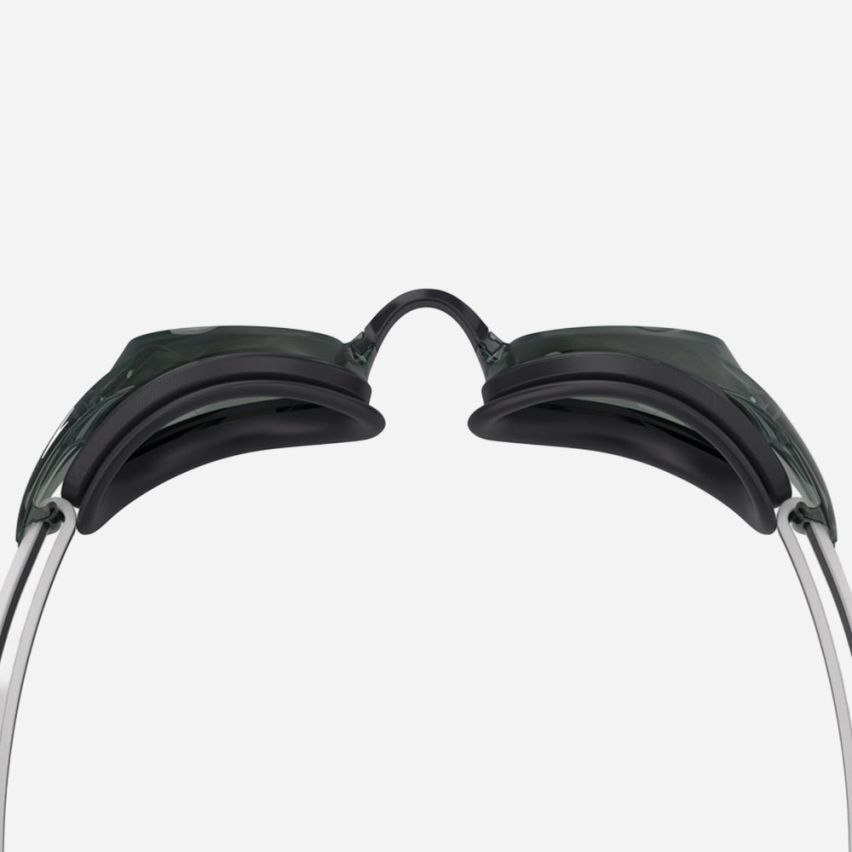 Speedo Schwimmbrille Vanquisher 3.0 schwarz gespiegelt 