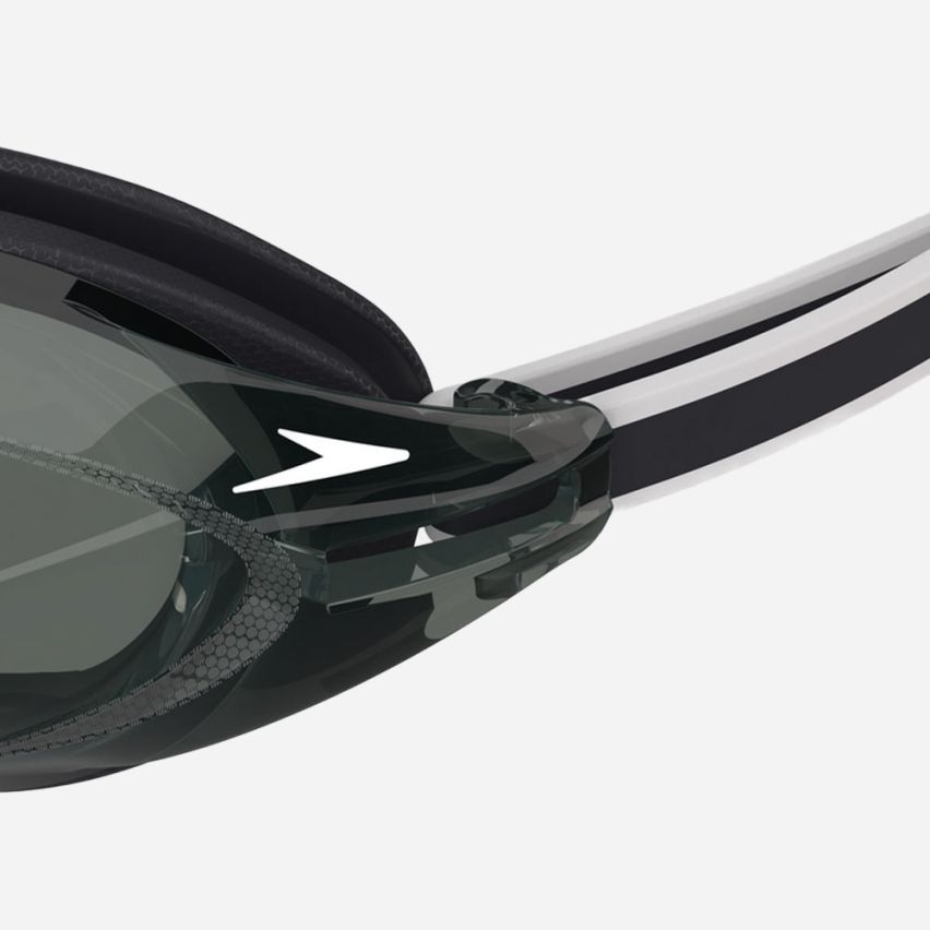 Speedo Schwimmbrille Vanquisher 3.0 schwarz gespiegelt 