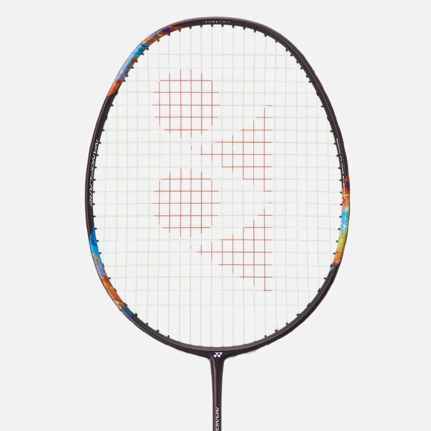 Yonex Badmintonracket Nanoflare 700 Pro bespannt